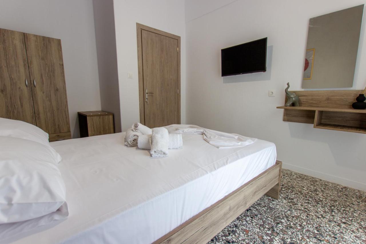 Anassa Apartments อัสโปรวาลตา ภายนอก รูปภาพ