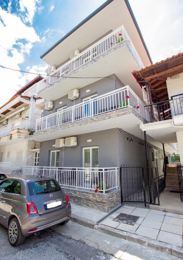 Anassa Apartments อัสโปรวาลตา ภายนอก รูปภาพ
